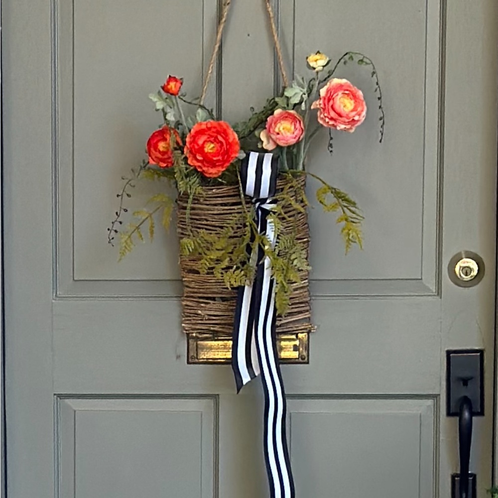 Floral Basket Door Accent with Black and White Ribbon